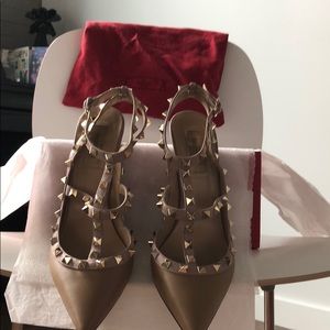 Valentino Taupe 100m studded heels